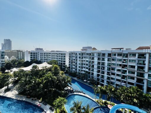 1 Bedroom Swimming Pool View. Dusit Grand Park 1