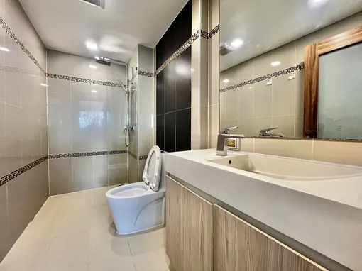 Laguna Beach Resort 2, 2 Bedroom Condo for Sale photo 18