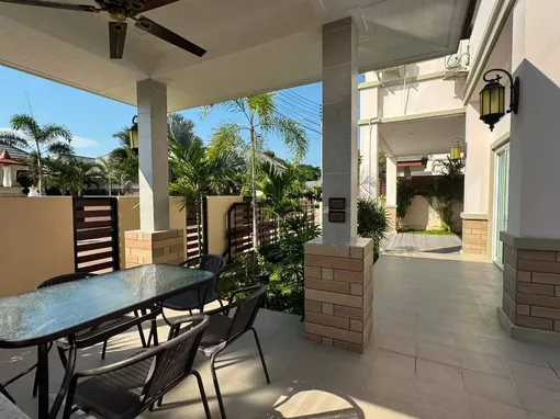 4 Bedroom Pool Villa to Rent in Pattaya photo 4