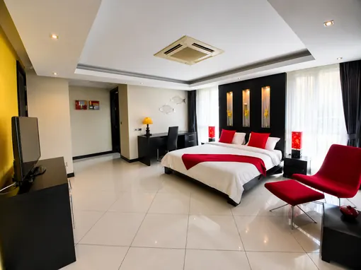 5 Bedroom Pool Villa for Sale in Jomtien photo 25