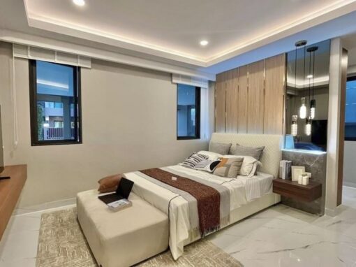 5 Bedroom Pool Villa Near The Beach photo 6