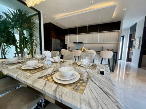 Luxury modern Style Pool villa for sale near Jomtien Beach photo 5