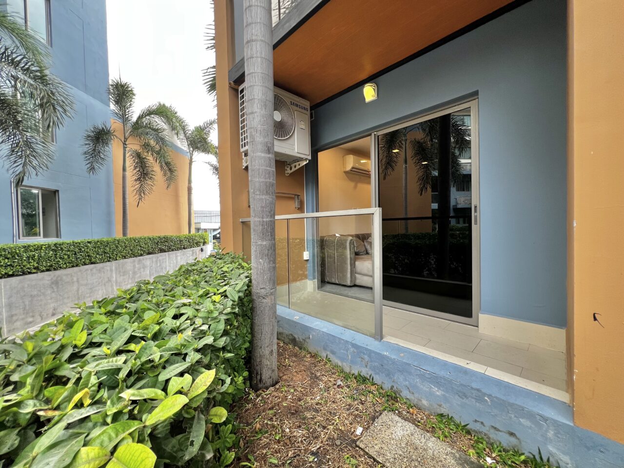 Laguna Beach Resort 2. One Bedroom Loft For Sale